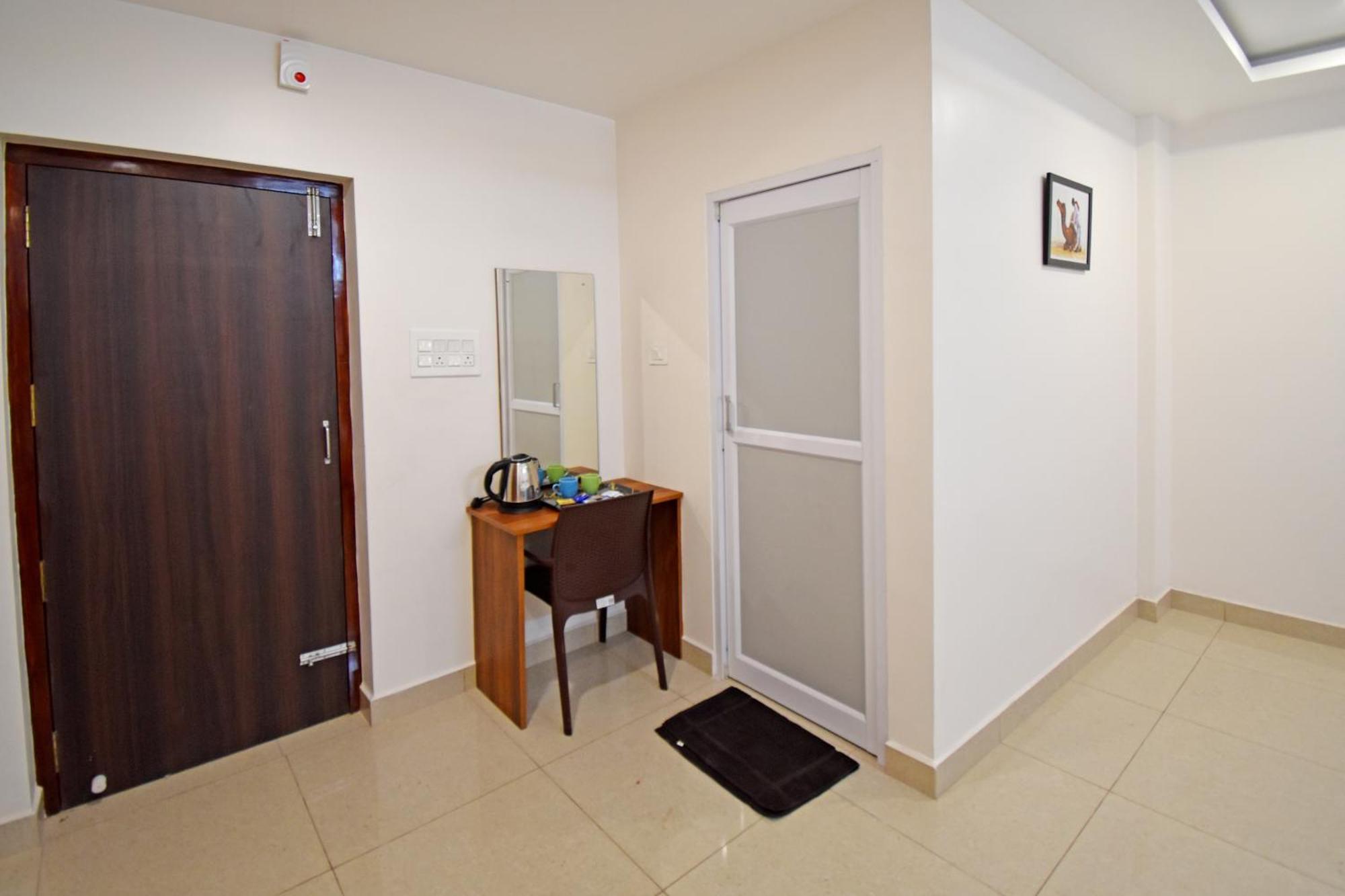 Cannan Residency Pūrnānkuppam Exterior foto